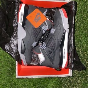Jordan 4 Breds